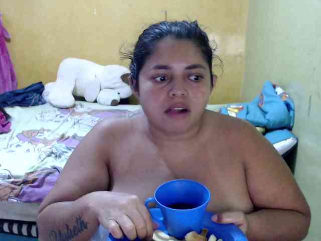 live sex room Mia-naughty