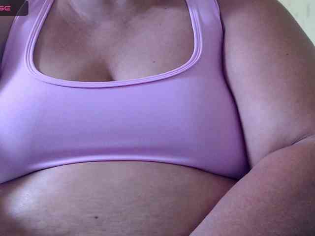 mia-naughty webcam