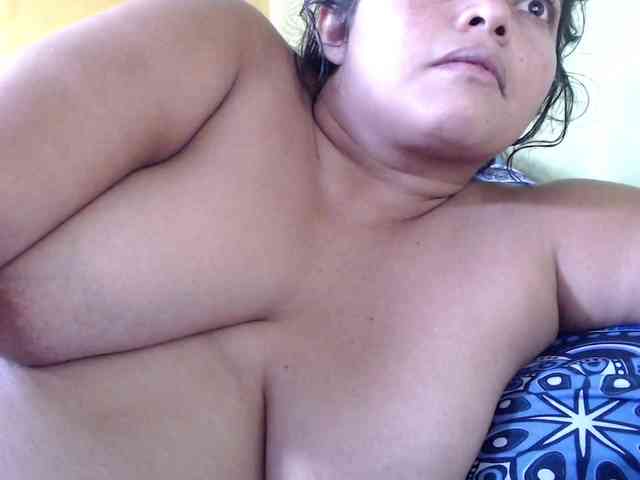 naked chat room Mia-naughty