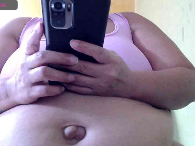 mia-naughty webcam