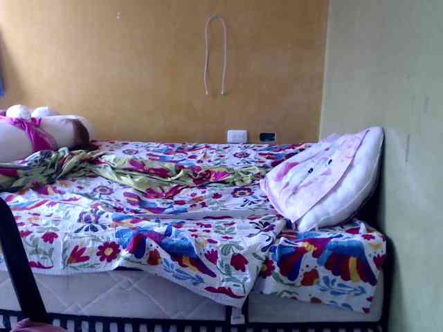 mia-naughty mia-naughty