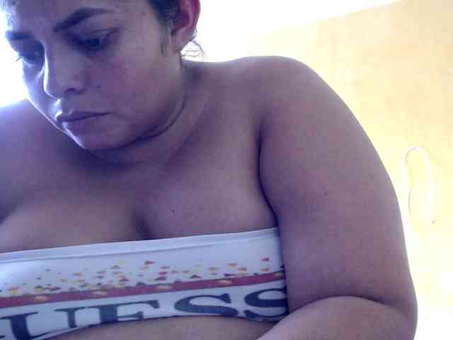 mia-naughty mia-naughty