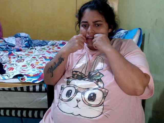 mia-naughty mia-naughty