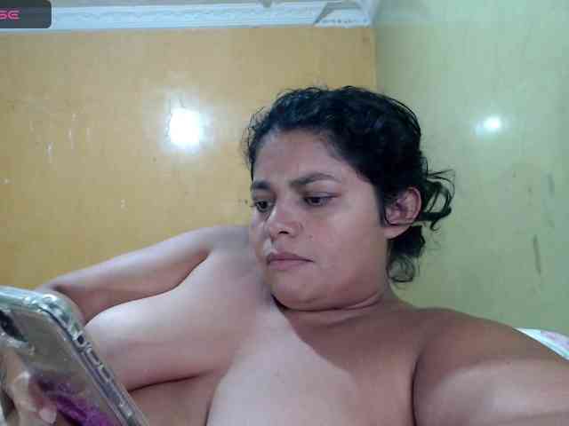 mia-naughty webcam