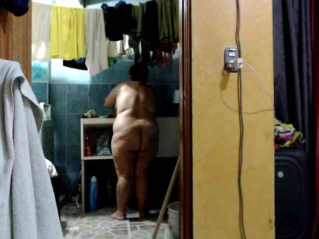 mia-naughty mia-naughty