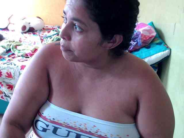 mia-naughty mia-naughty