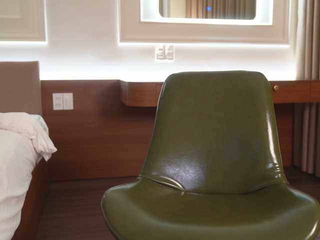 vivian-cb's BongaCams show and profile