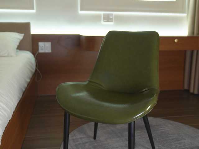 vivian-cb's BongaCams show and profile