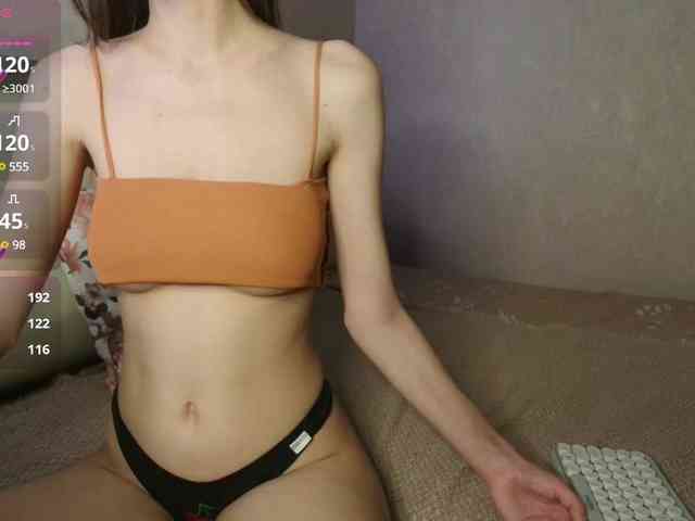 Nudeey webcam