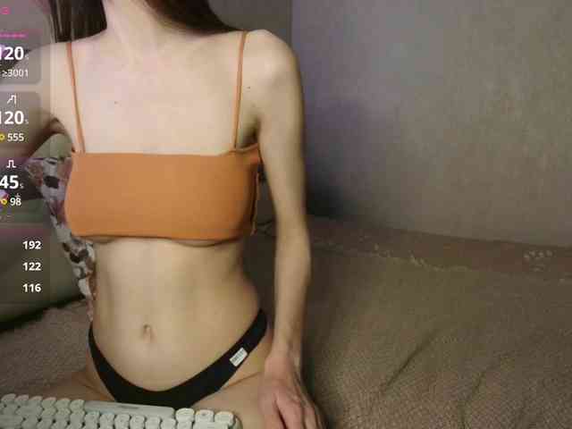 Nudeey webcam
