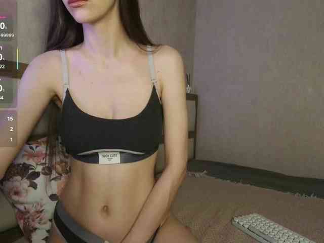 Nudeey webcam