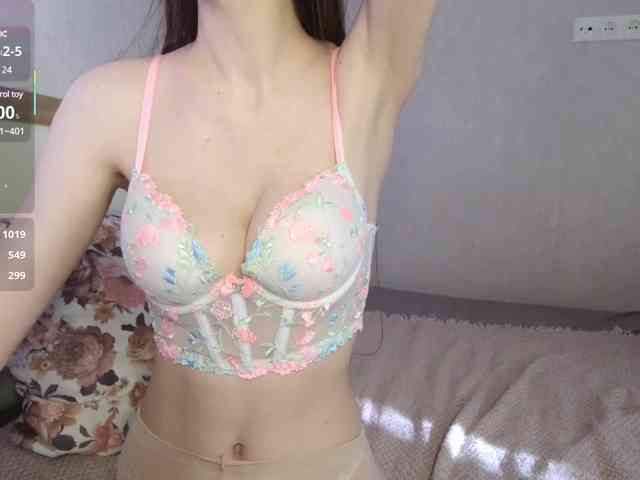 Nudeey