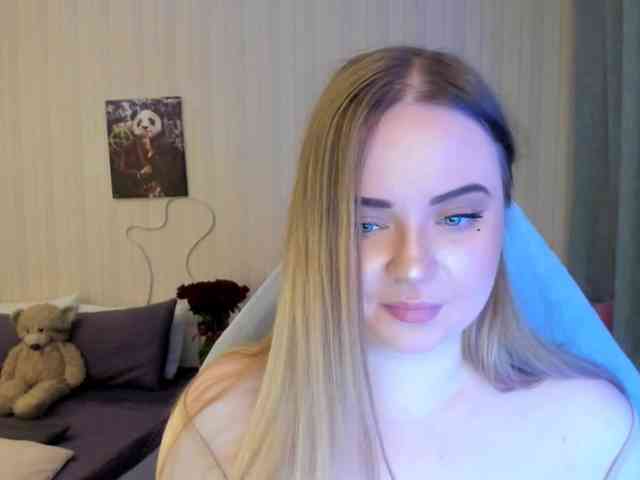 Shy_foxY webcam