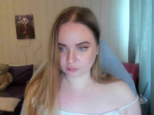 Shy_foxY webcam