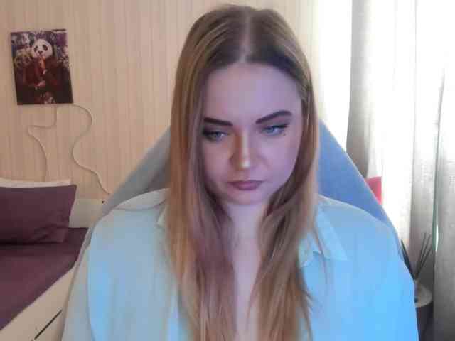Shy_foxY webcam