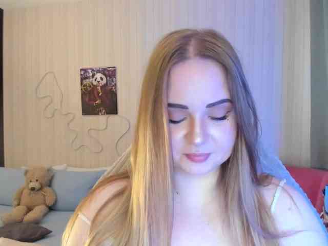 Shy_foxY webcam