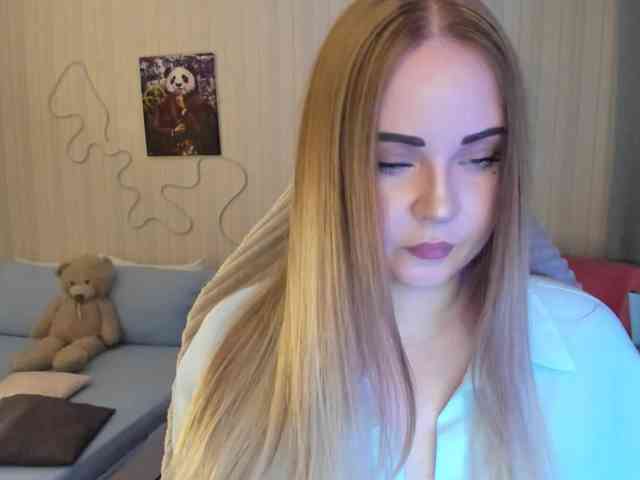 Shy_foxY webcam