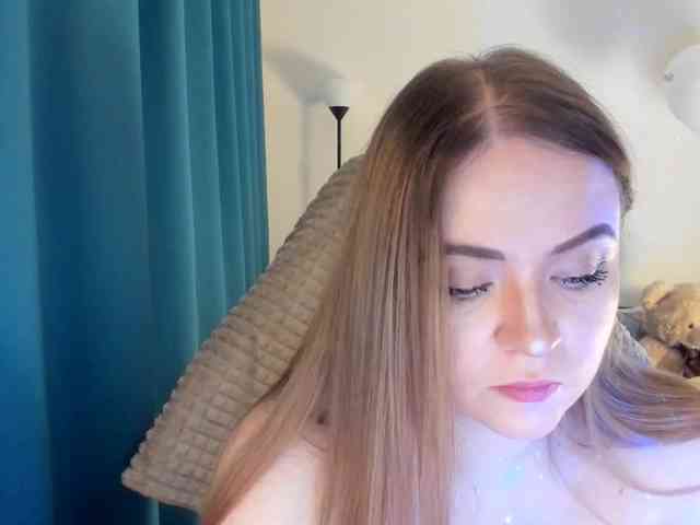 Shy_foxY webcam