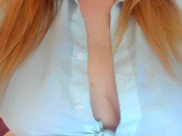 Shy_foxY webcam