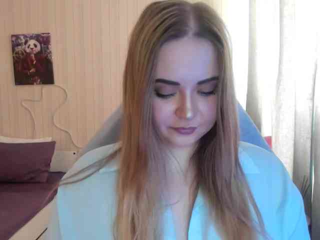 Shy_foxY webcam