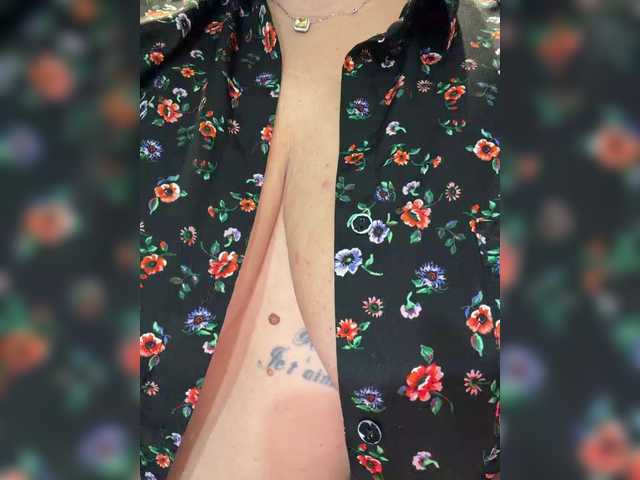 YaroslavaDi's BongaCams show and profile