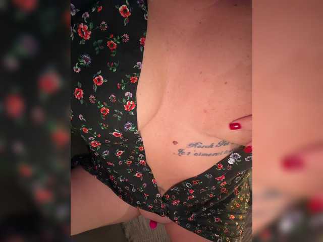 YaroslavaDi's BongaCams show and profile