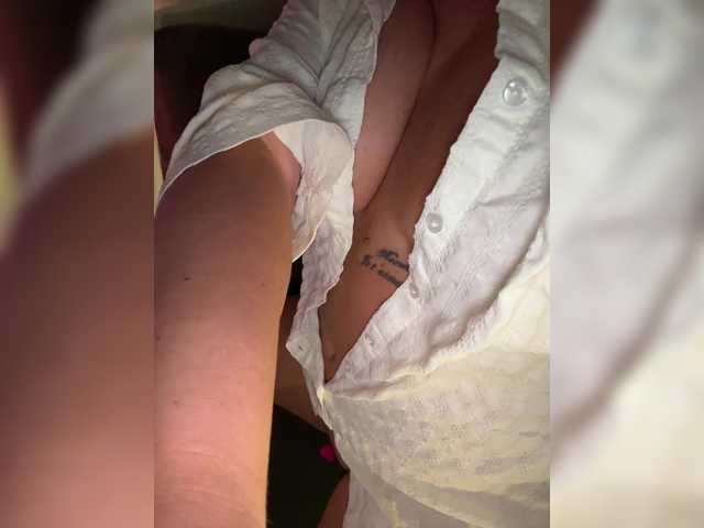 YaroslavaDi's BongaCams show and profile