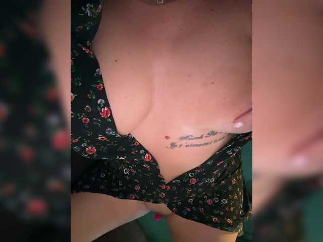 YaroslavaDi's BongaCams show and profile