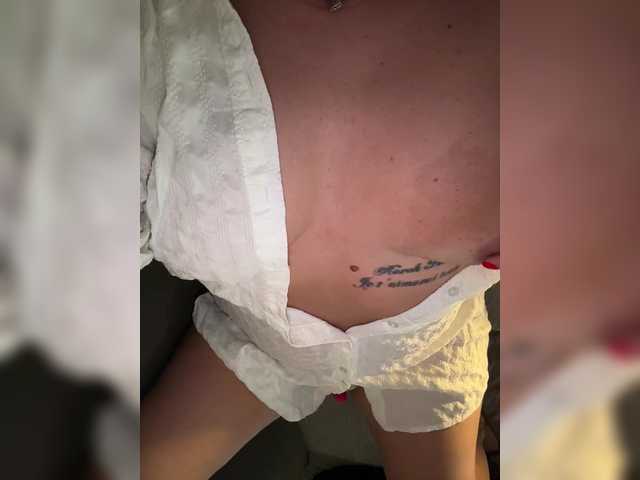 YaroslavaDi's BongaCams show and profile