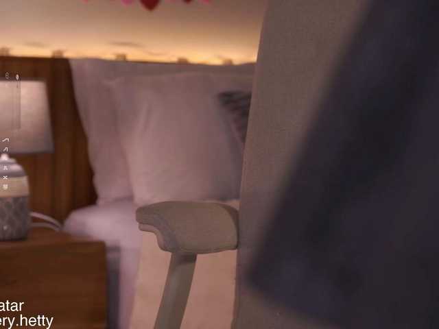 le modèle Hetty-satar est en webcam porno dans un show sur le site bongacams, il possède les tags suivants: White/Caucasian,Blonde,Hairy