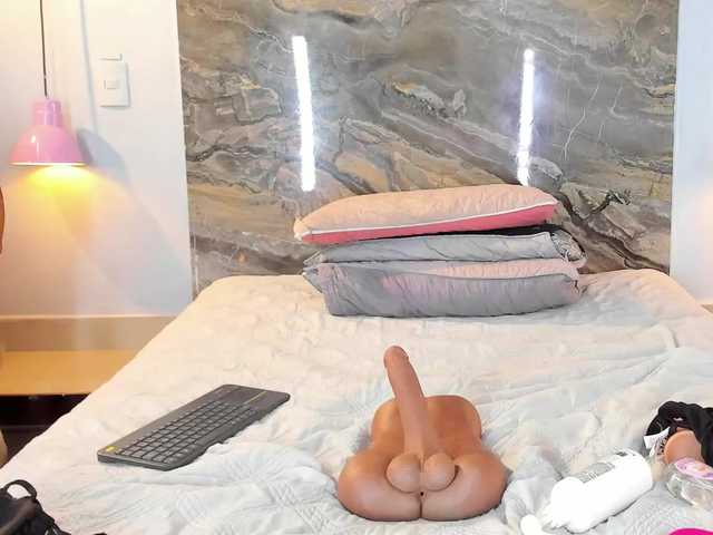 Alessia12-'s BongaCams show and profile