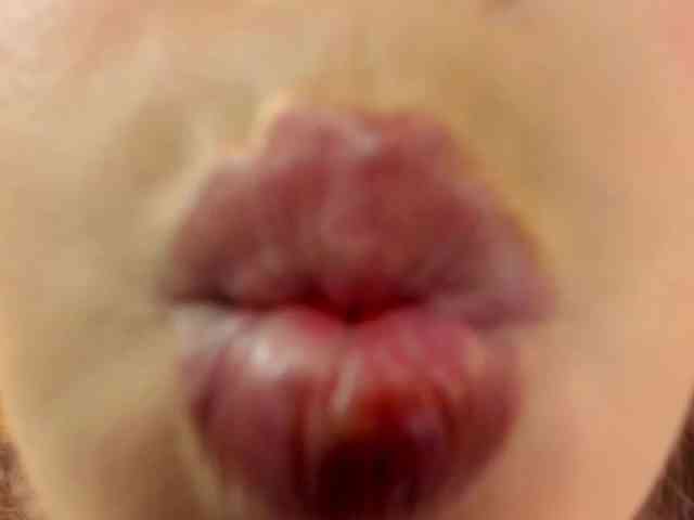 Alessia12- Alessia12-