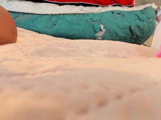 Alessia12- Alessia12-