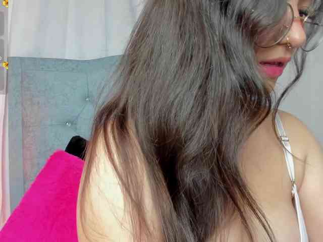 karolina-evans webcam