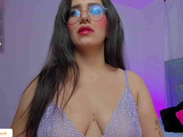 karolina-evans webcam