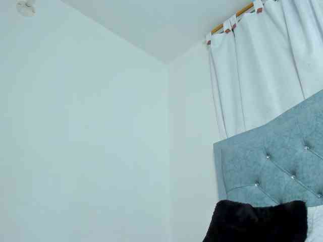 karolina-evans webcam