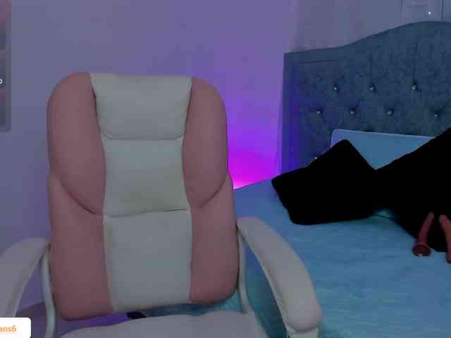 karolina-evans webcam