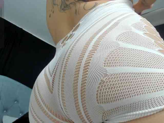 karolina-evans karolina-evans