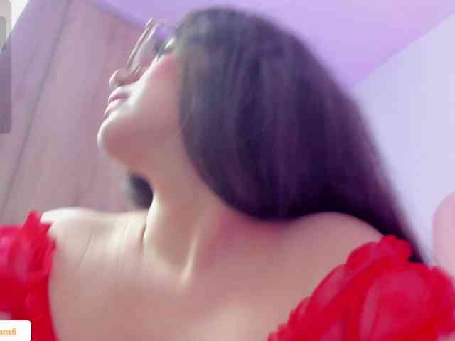 karolina-evans webcam