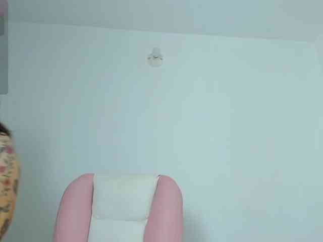 karolina-evans karolina-evans