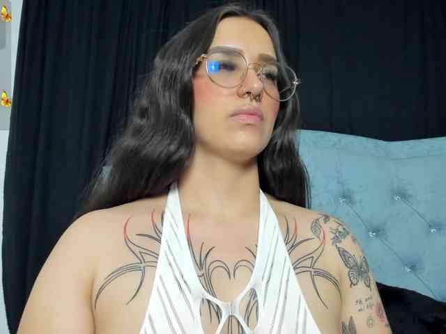 karolina-evans webcam