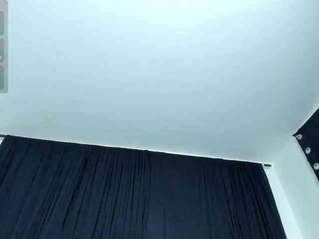 karolina-evans webcam