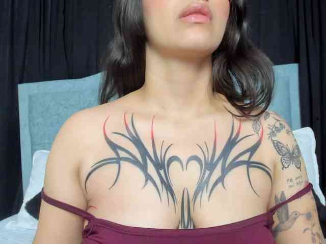 karolina-evans webcam