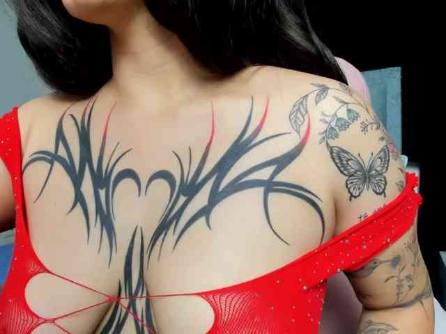 karolina-evans webcam