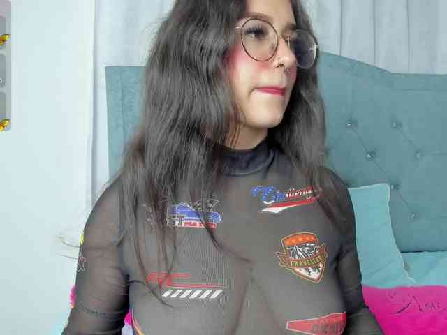 karolina-evans webcam