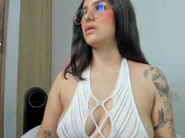 karolina-evans webcam