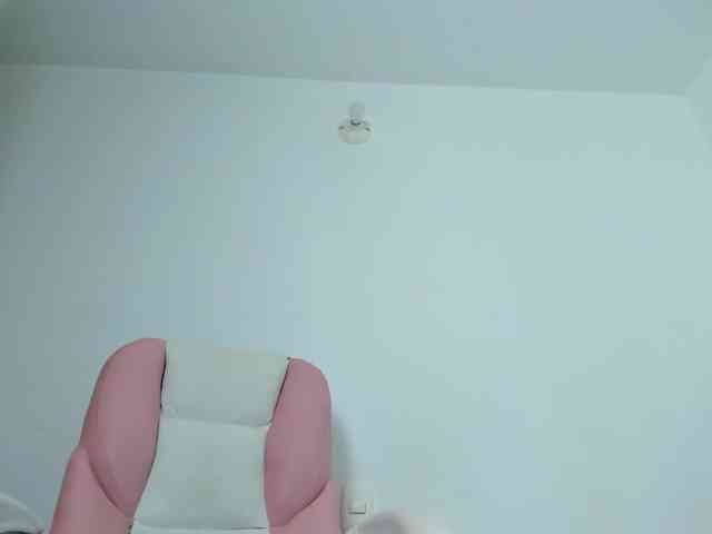 karolina-evans webcam