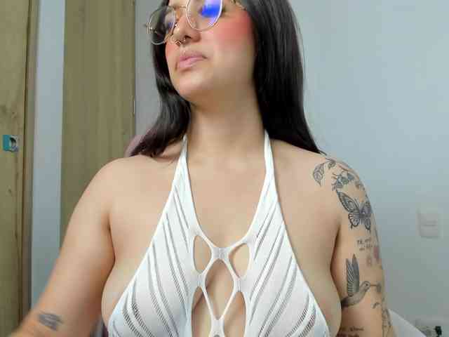 karolina-evans webcam