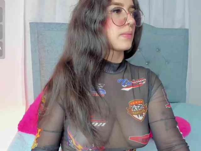karolina-evans webcam
