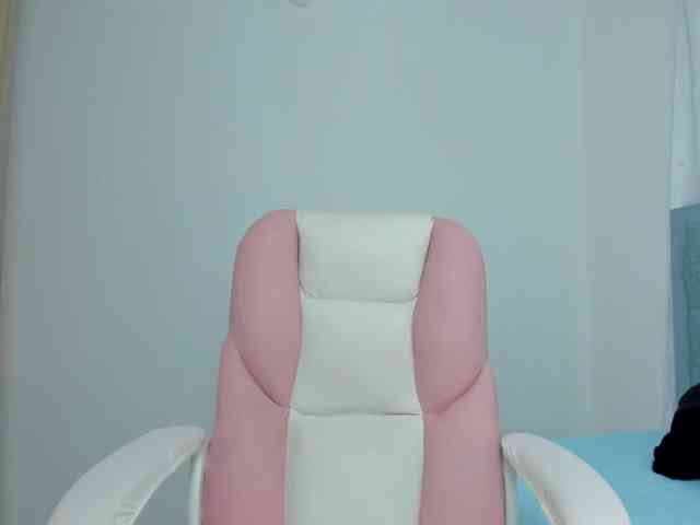 karolina-evans webcam